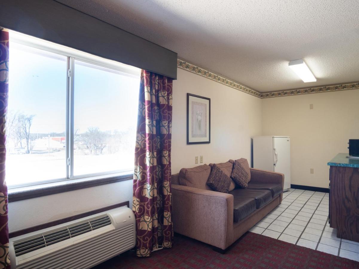 Executive Inn Alva Exteriér fotografie